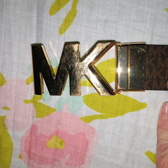 Michael Kors belt
